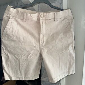 H&M chino shorts